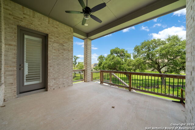 Image 38 of 72 For 220 Corazon  