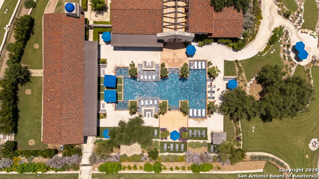 Image 49 of 72 For 220 Corazon  