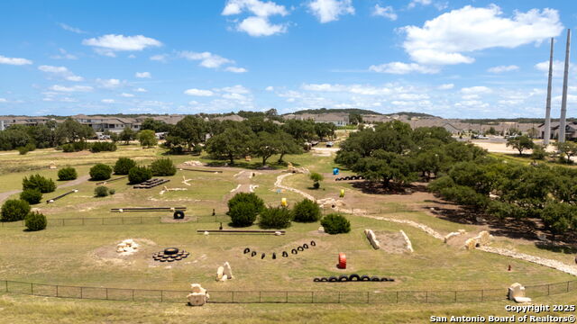 Image 58 of 72 For 220 Corazon  