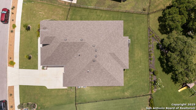 Image 66 of 72 For 220 Corazon  