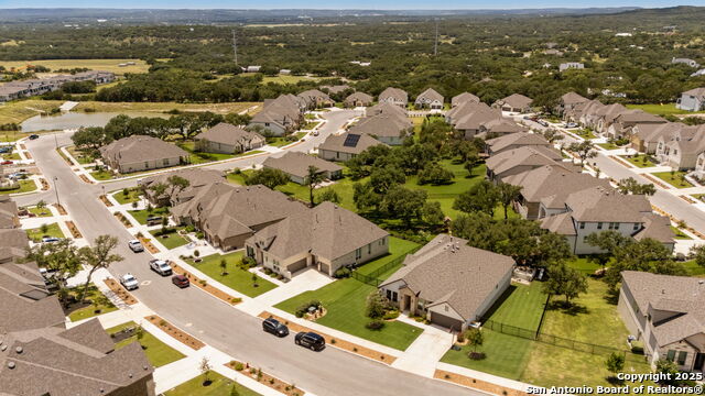 Image 70 of 72 For 220 Corazon  