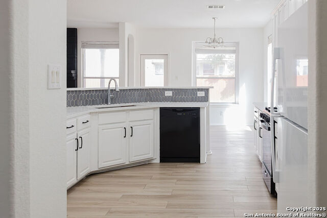 Image 11 of 44 For 8347 Piney Wood