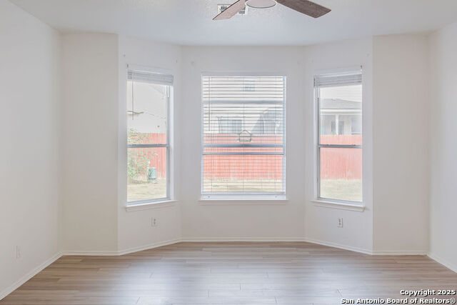 Image 20 of 44 For 8347 Piney Wood