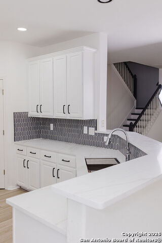 Image 26 of 44 For 8347 Piney Wood