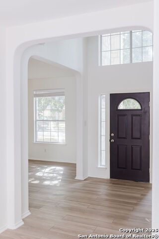 Image 28 of 44 For 8347 Piney Wood