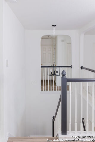 Image 31 of 44 For 8347 Piney Wood