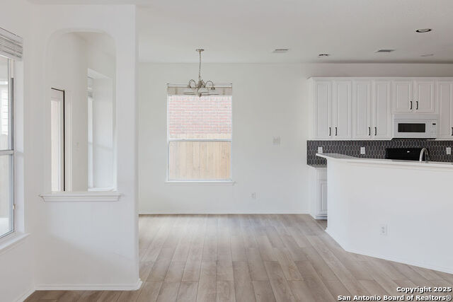 Image 7 of 44 For 8347 Piney Wood