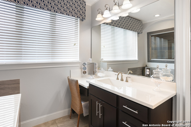 Image 29 of 49 For 29110 Voges  