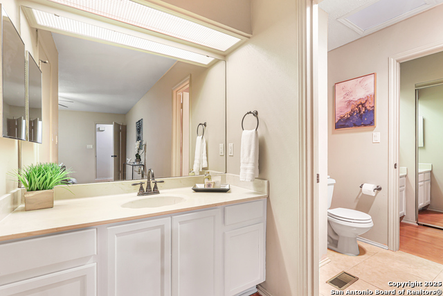 Image 18 of 32 For 2412 Wild Turkey W