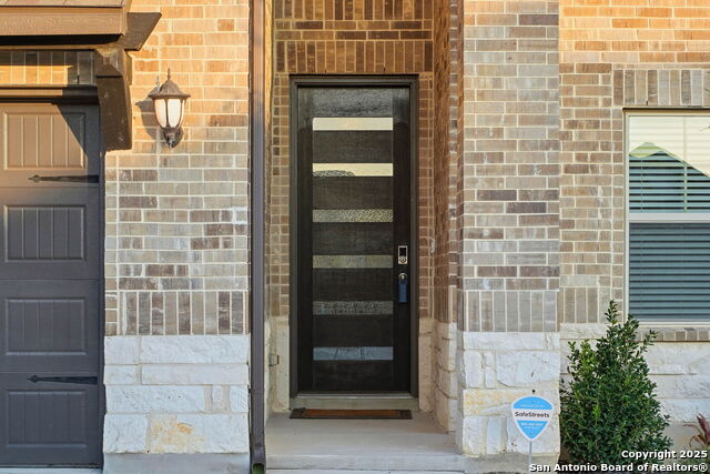 Image 2 of 42 For 10259 Juniper Oaks