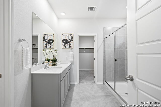 Image 26 of 42 For 10259 Juniper Oaks