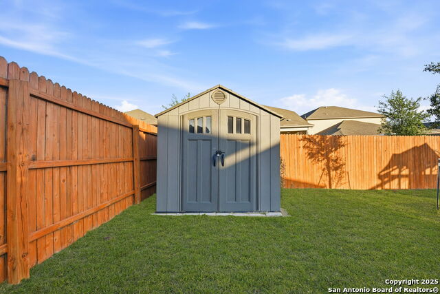 Image 41 of 42 For 10259 Juniper Oaks