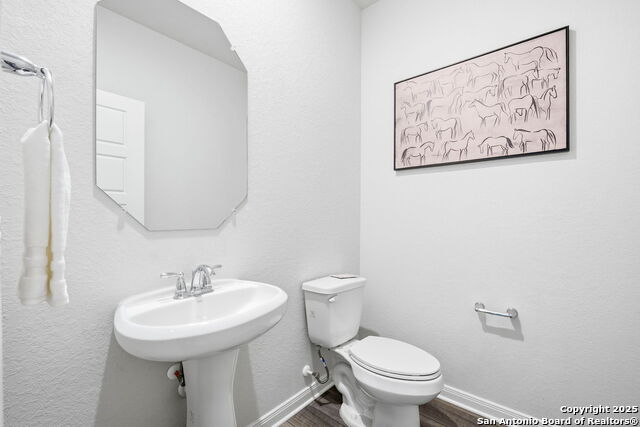 Image 7 of 42 For 10259 Juniper Oaks