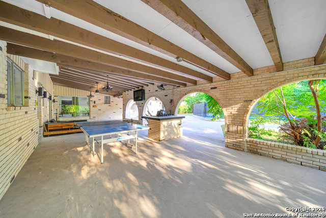 Image 38 of 50 For 605 Squires  