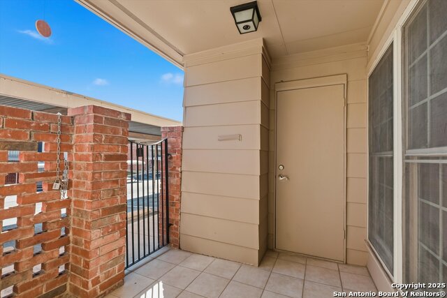 Image 17 of 21 For 7500 Callaghan Apt 337