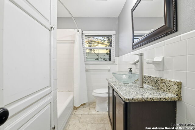 Image 16 of 25 For 2822 Knight Robin