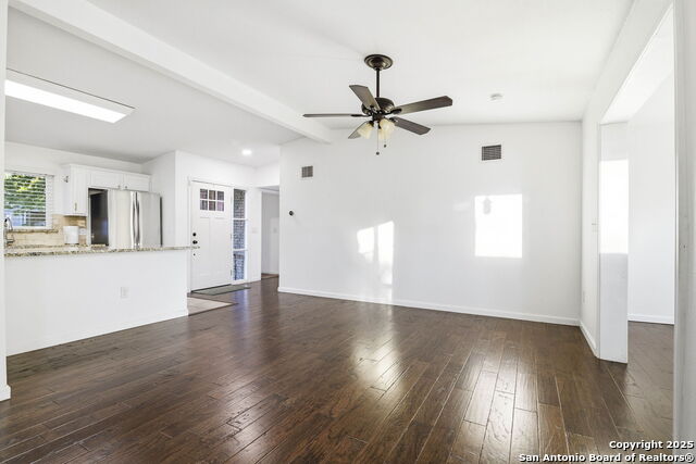 Image 8 of 25 For 2822 Knight Robin