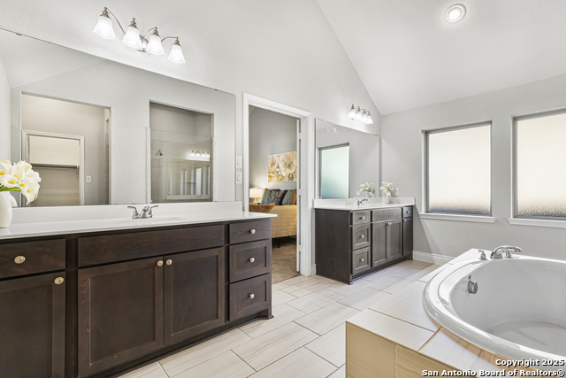 Image 17 of 33 For 9131 Red Pony Dr