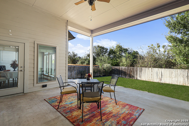 Image 29 of 33 For 9131 Red Pony Dr