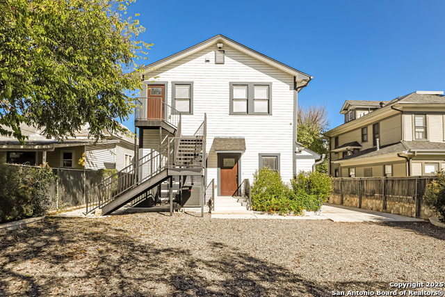 Image 13 of 16 For 120 Magnolia E 202