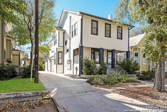 Image 15 of 16 For 120 Magnolia E 202