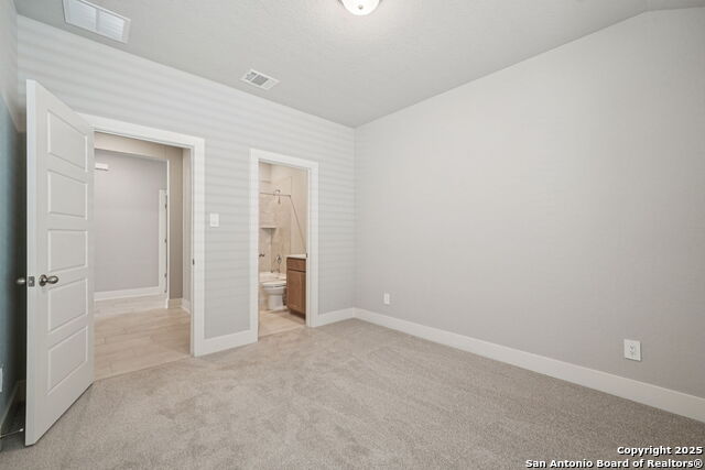 Listing photo id 14 for 918 Earp Blvd