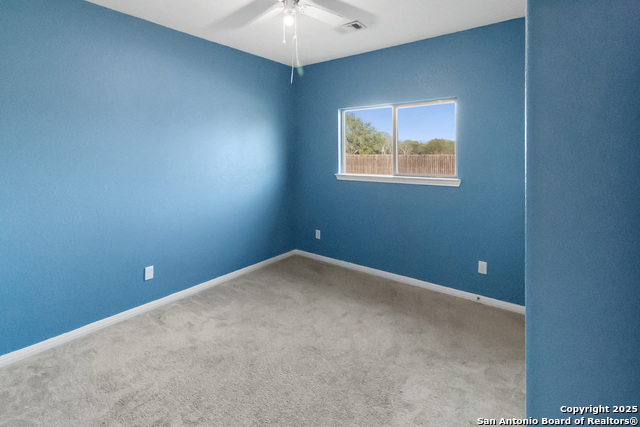 Image 18 of 24 For 402 Sullivan W