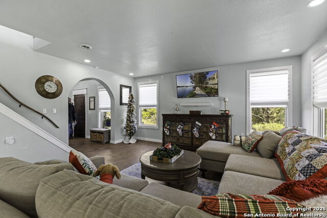 Image 10 of 48 For 218 Mountain Side