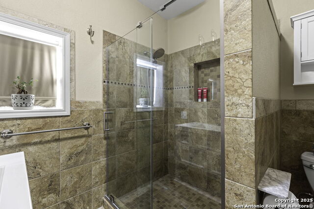 Image 19 of 48 For 218 Mountain Side