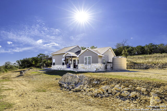 Image 2 of 48 For 218 Mountain Side