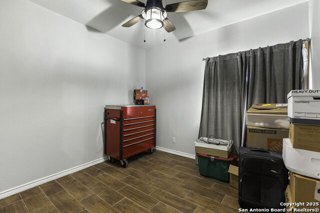 Image 21 of 48 For 218 Mountain Side