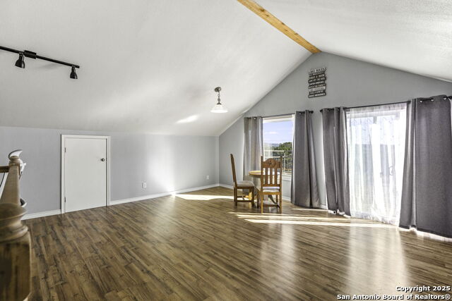 Image 24 of 48 For 218 Mountain Side