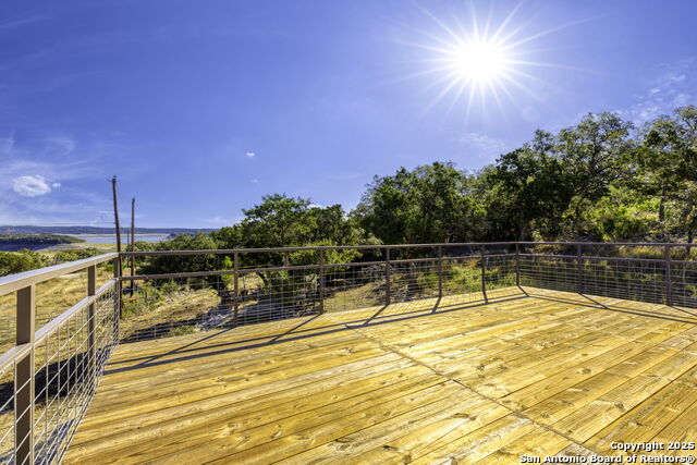 Image 26 of 48 For 218 Mountain Side