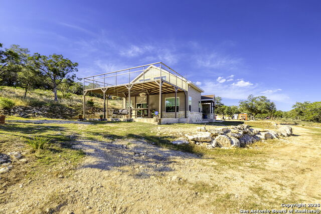 Image 28 of 48 For 218 Mountain Side