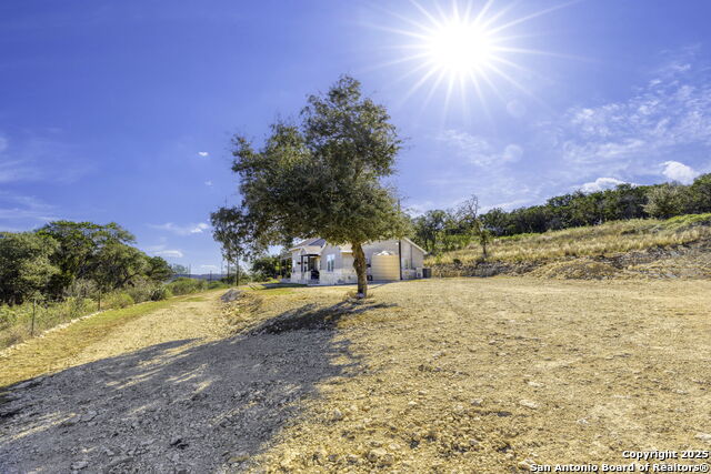 Image 29 of 48 For 218 Mountain Side