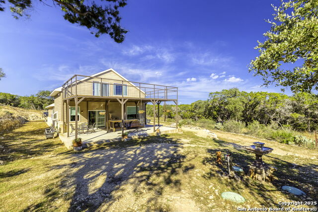 Image 32 of 48 For 218 Mountain Side