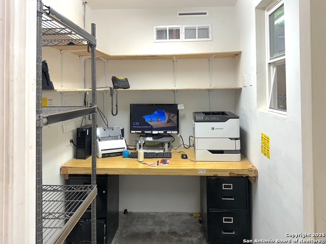 Image 15 of 29 For 616 Us Highway 181