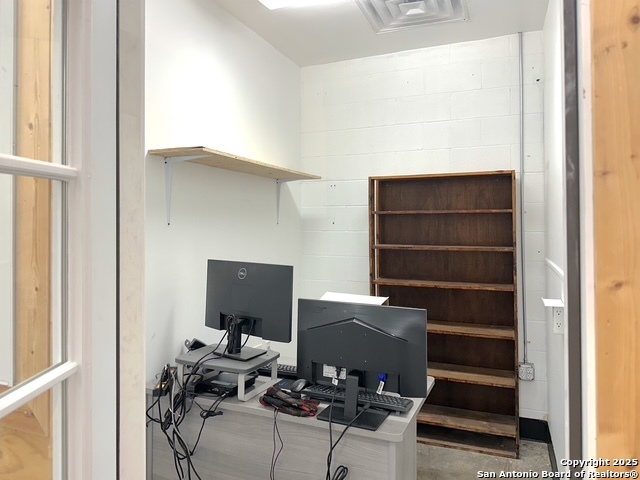 Image 19 of 29 For 616 Us Highway 181