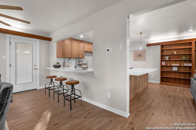 Image 28 of 72 For 212 Atwater