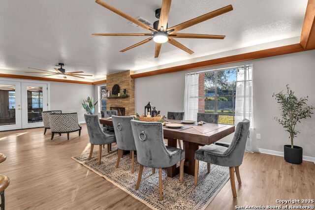 Image 34 of 72 For 212 Atwater