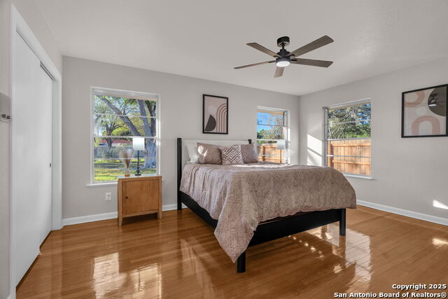 Image 39 of 72 For 212 Atwater