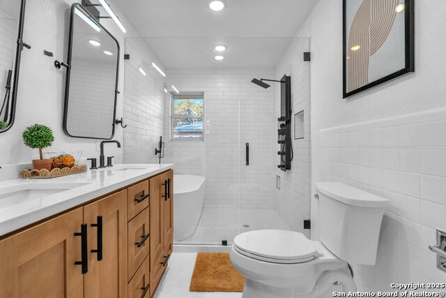 Image 43 of 72 For 212 Atwater