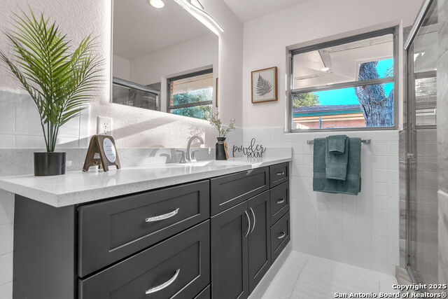 Image 56 of 72 For 212 Atwater