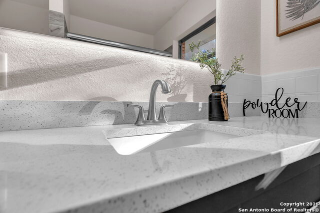 Image 57 of 72 For 212 Atwater