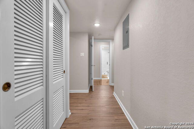 Image 69 of 72 For 212 Atwater