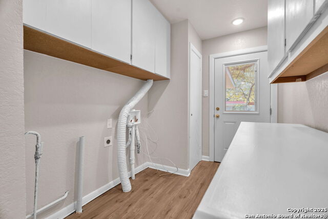 Image 71 of 72 For 212 Atwater