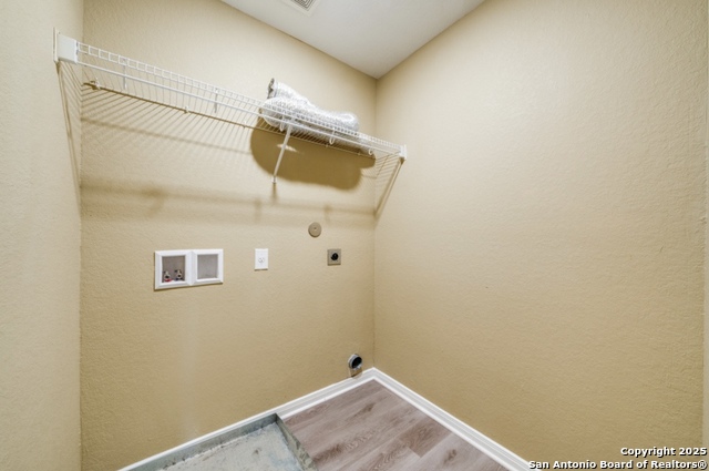 Image 12 of 25 For 2915 Lavender