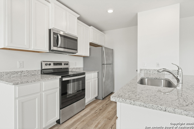 Image 9 of 16 For 16144 Farmer