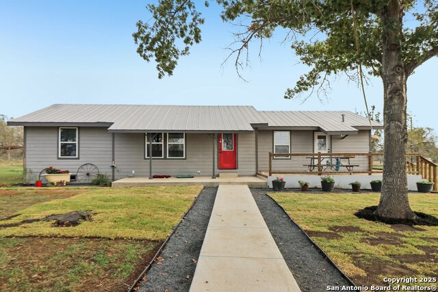 Details for 5054 Odaniel, Seguin, TX 78155