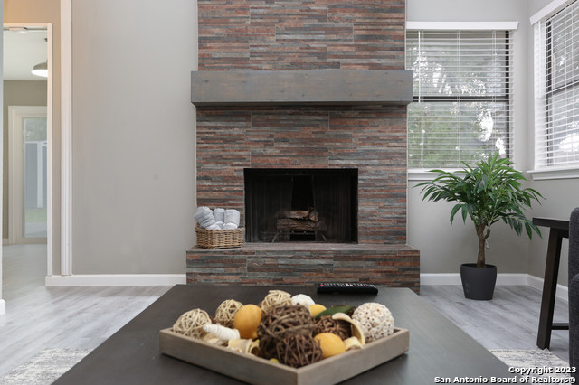 Image 4 of 16 For 4414 Brushy Hill